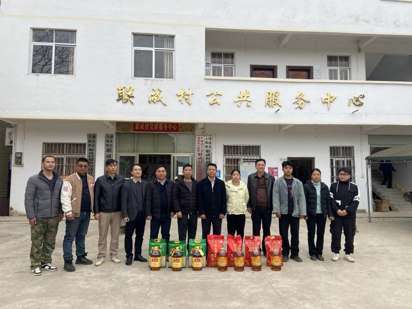 慰問(wèn)暖人心，關(guān)懷傳黨情